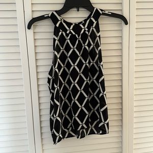 Veronica M tank like new! Size M